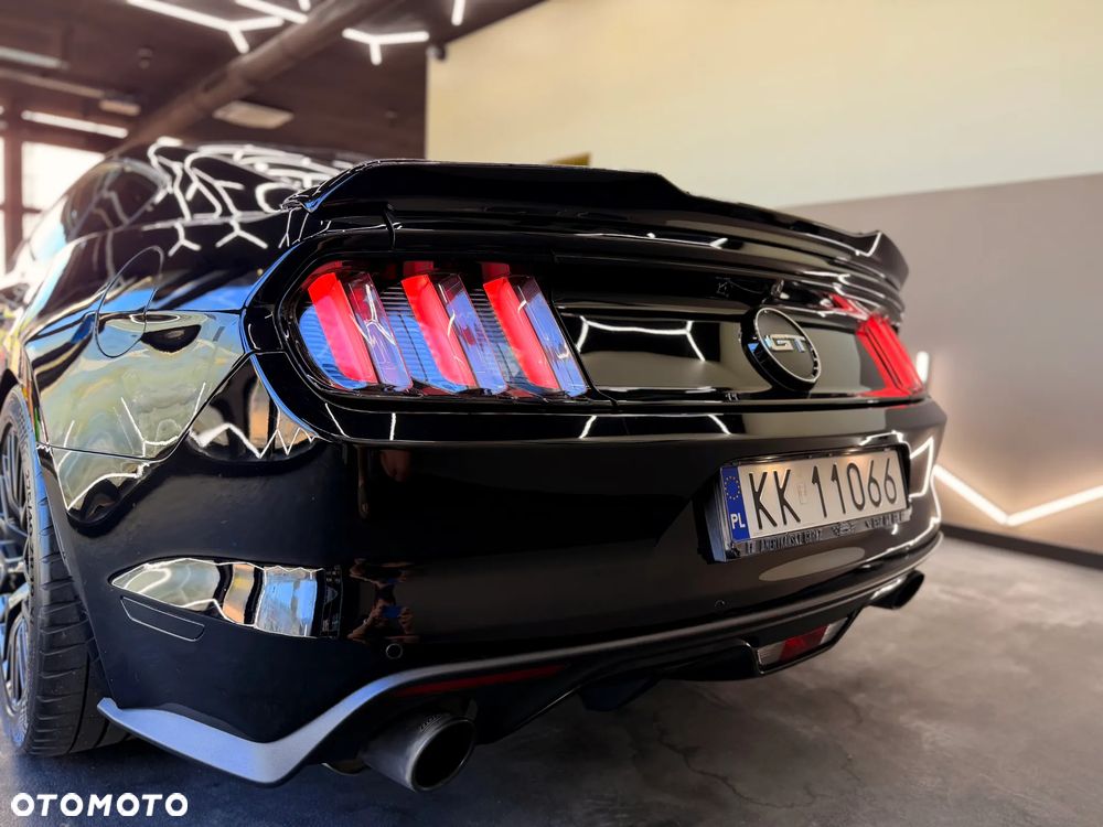 Ford Mustang - 9