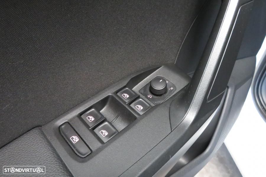 SEAT Ibiza 1.0 TSI FR - 23