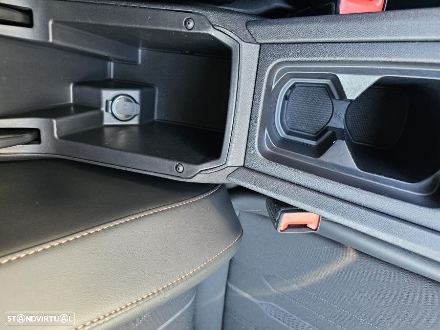 Cupra Leon 1.4 e-Hybrid (180 kW System) VZ - 23