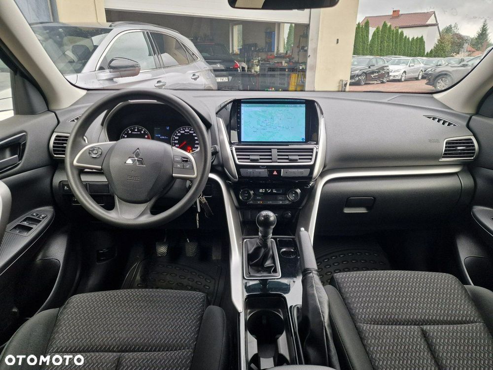 Mitsubishi Eclipse Cross 1.5 T Intense - 25