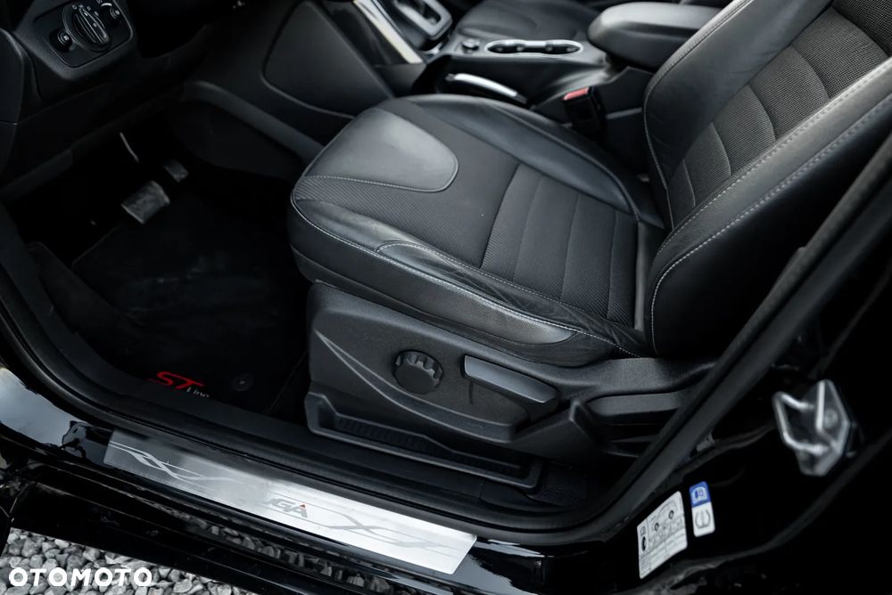 Ford Kuga 2.0 TDCi 4x4 Titanium - 19