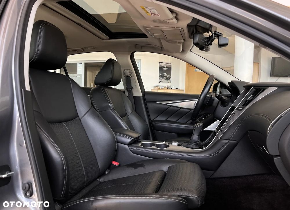 Infiniti Q50 Q50S Hybrid AWD Sport - 27