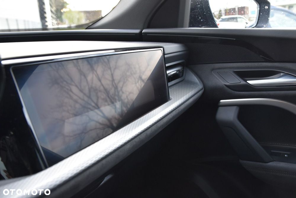 Audi Q5 Sportback - 13