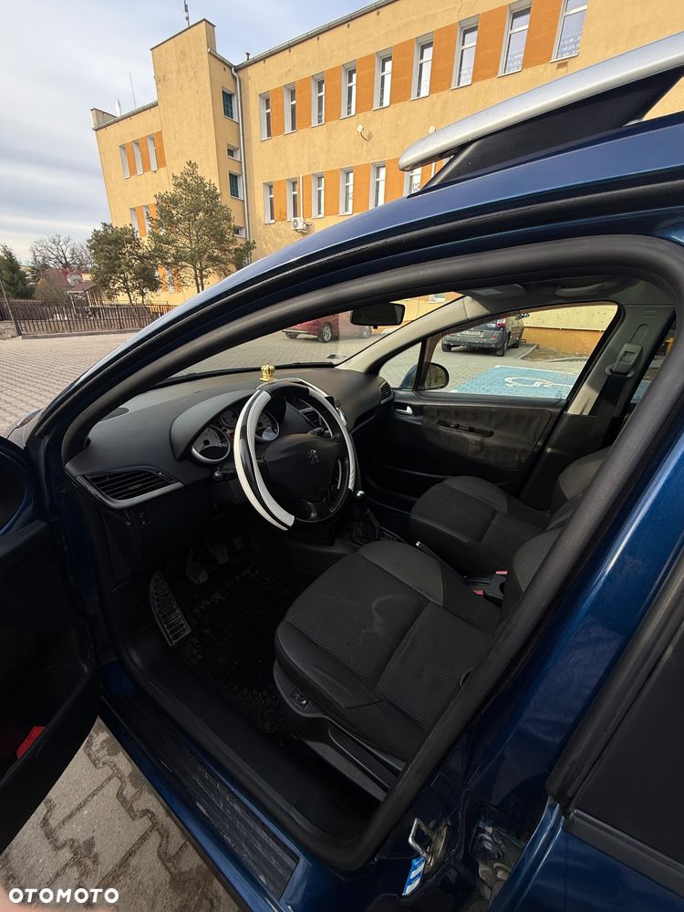 Peugeot 207 1.6 HDi Active - 2