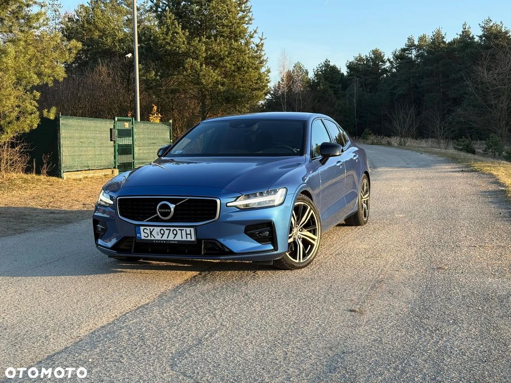 Volvo S60 T4 R-Design - 3
