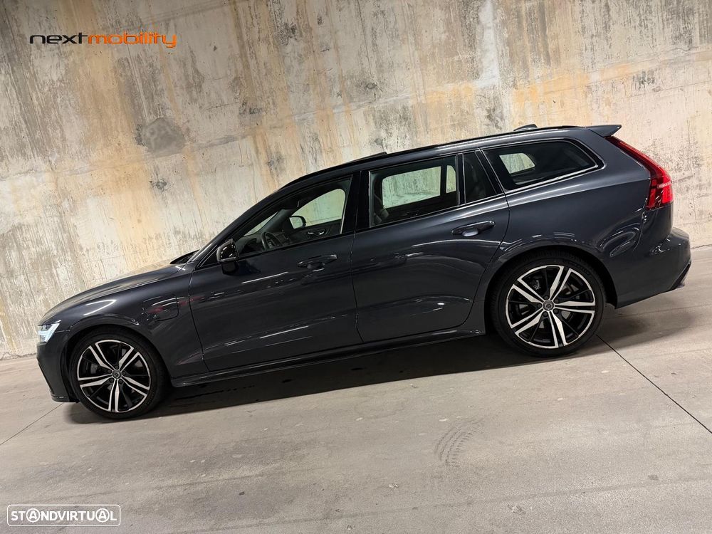 Volvo V60 2.0 T8 AWD TE Polestar Engine - 12