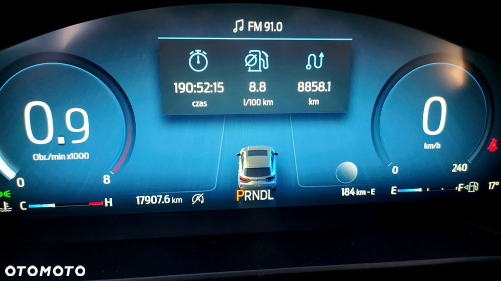 Ford Kuga 2.0 EcoBoost 4x4 Titanium - 27