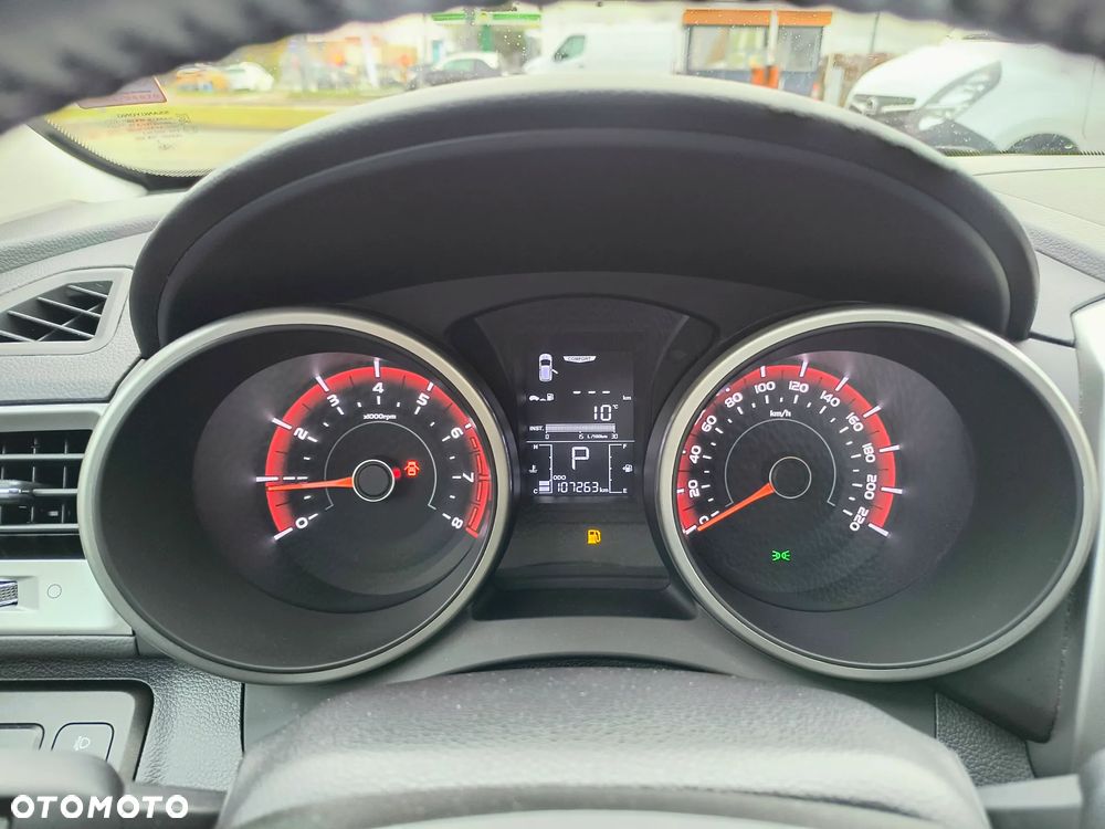 SsangYong/KGM Tivoli 1.6 Quartz - 22