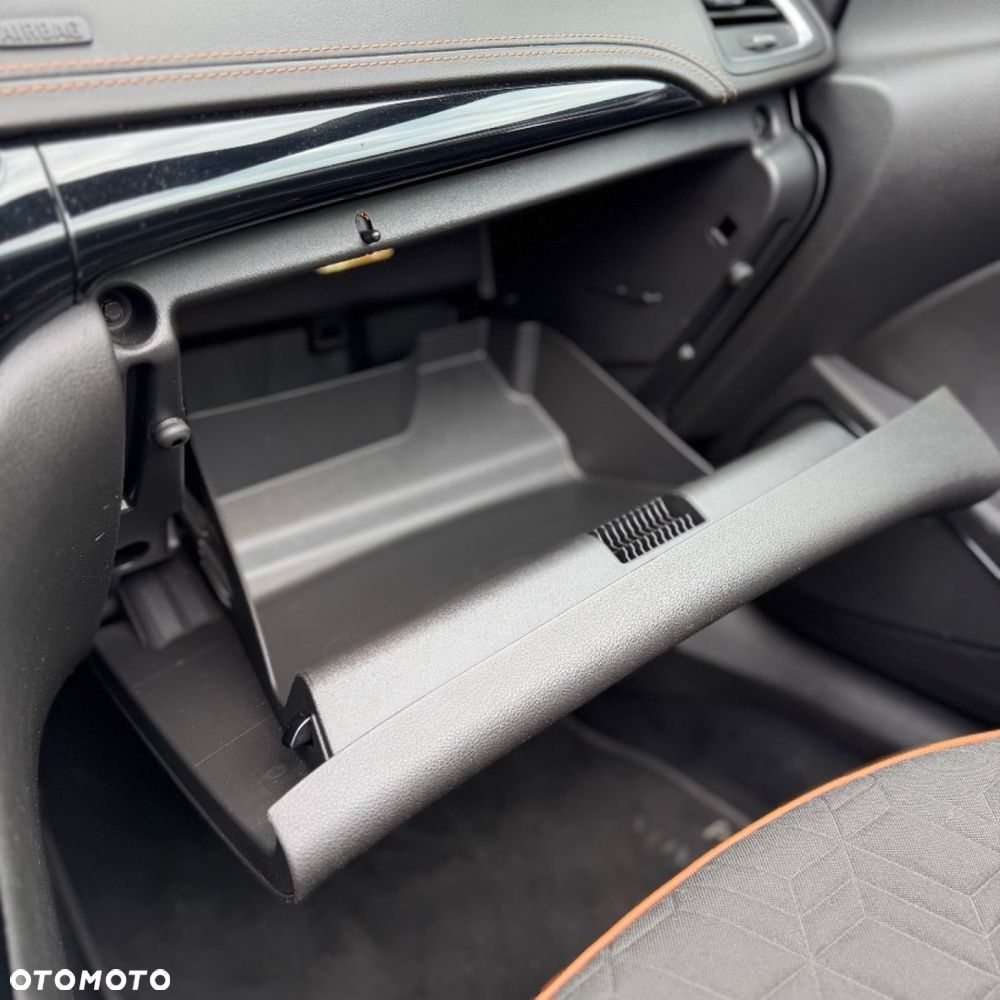 Opel Cascada - 29