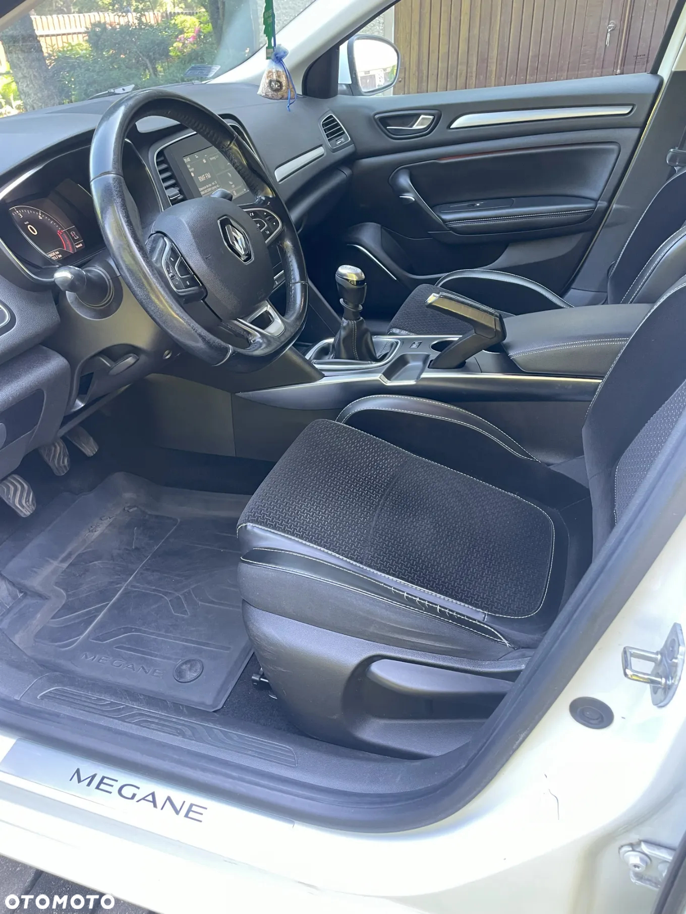 Renault Megane 1.5 dCi Intens - 12