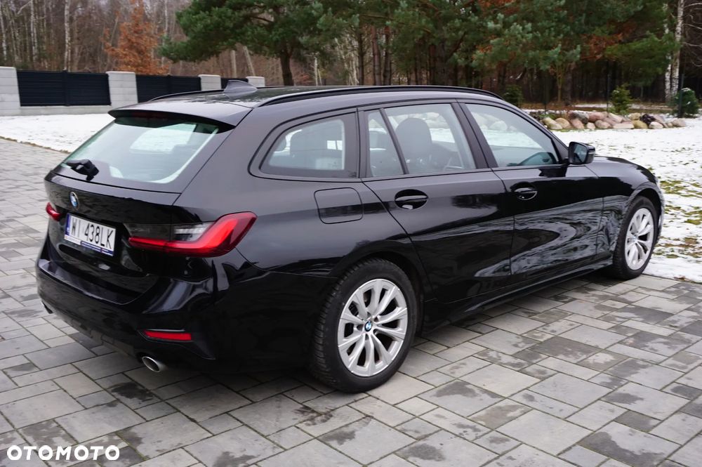 BMW Seria 3 318d Advantage - 19