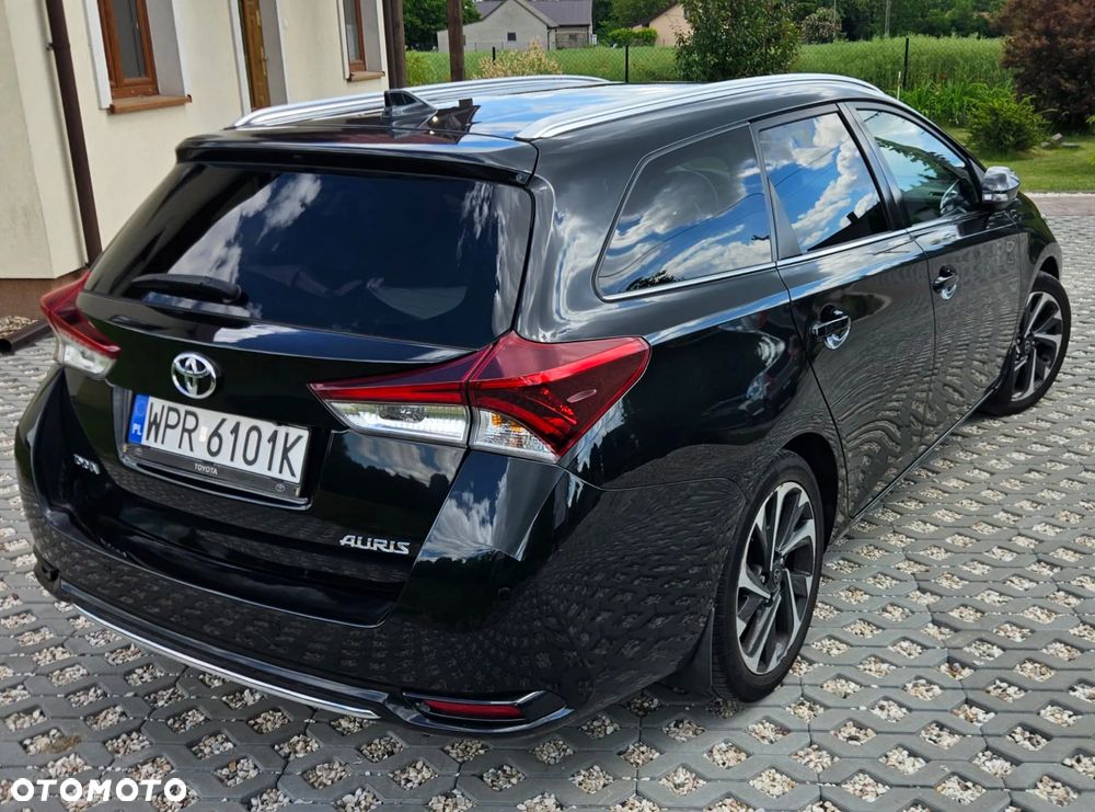 Toyota Auris 1.6 D-4D Comfort - 9