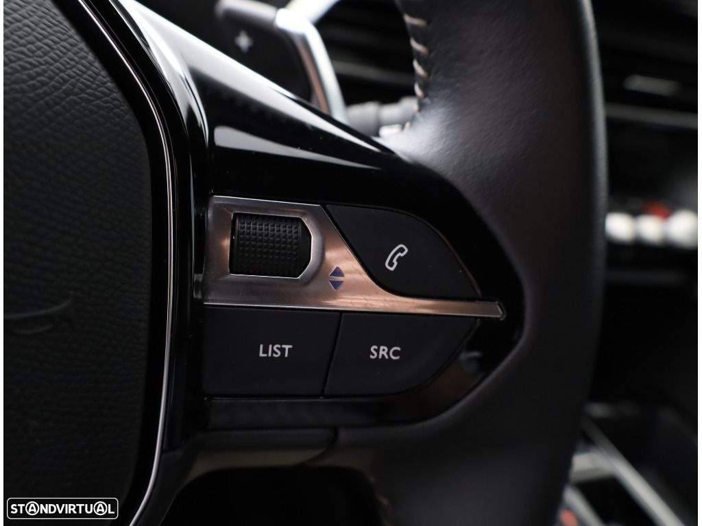 Peugeot 5008 1.5 BlueHDi Allure Pack EAT8 - 31
