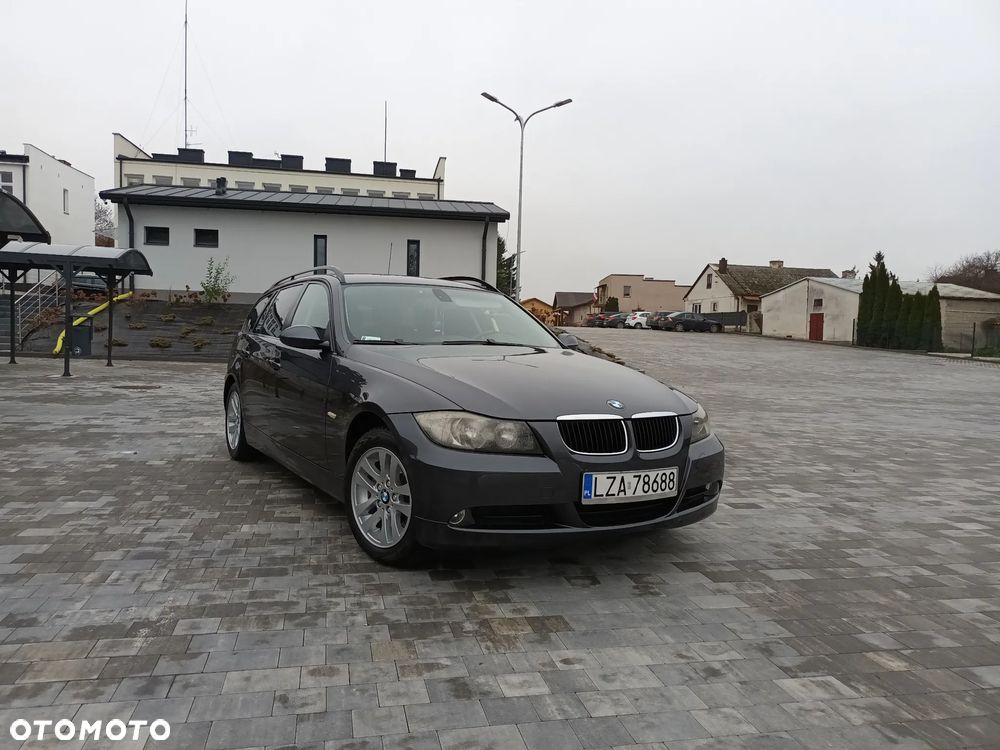 BMW Seria 3 320d - 3