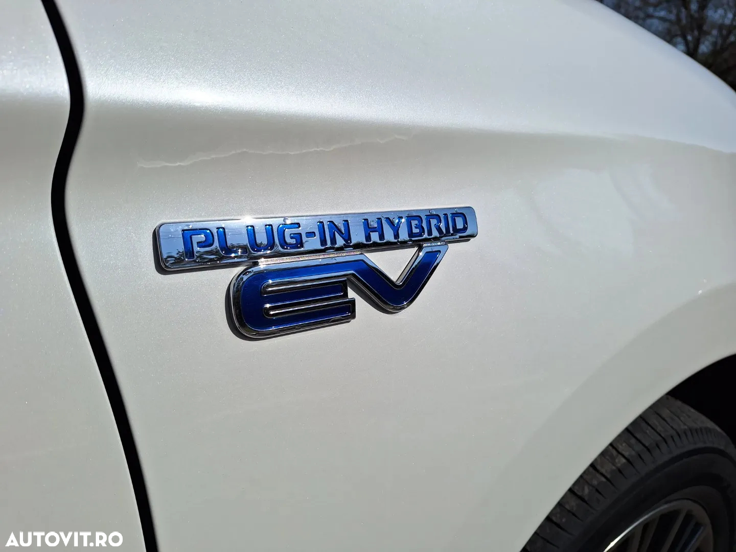 Mitsubishi Outlander PHEV 2.4 L 4X4 Instyle+ - 7