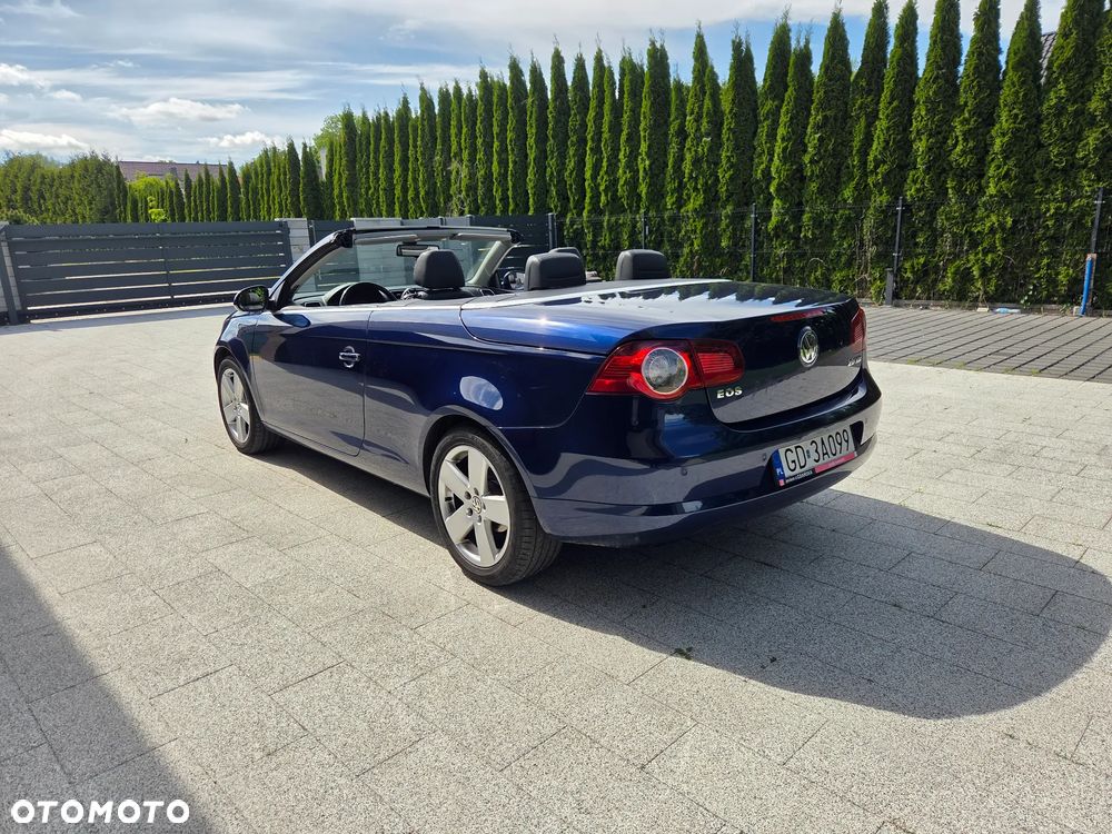 Volkswagen Eos - 12