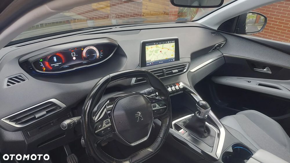 Peugeot 3008 2016