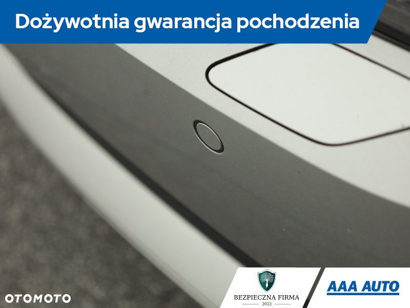 Volkswagen Passat - 20