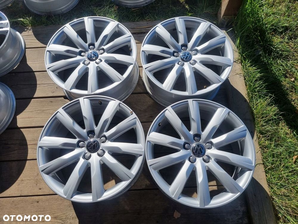 AUDI A4 B7,VW PASSAT,TIGUAN,SEAT LEON,SKODA SUPERB 8X19 ET39 5X112 super - 1