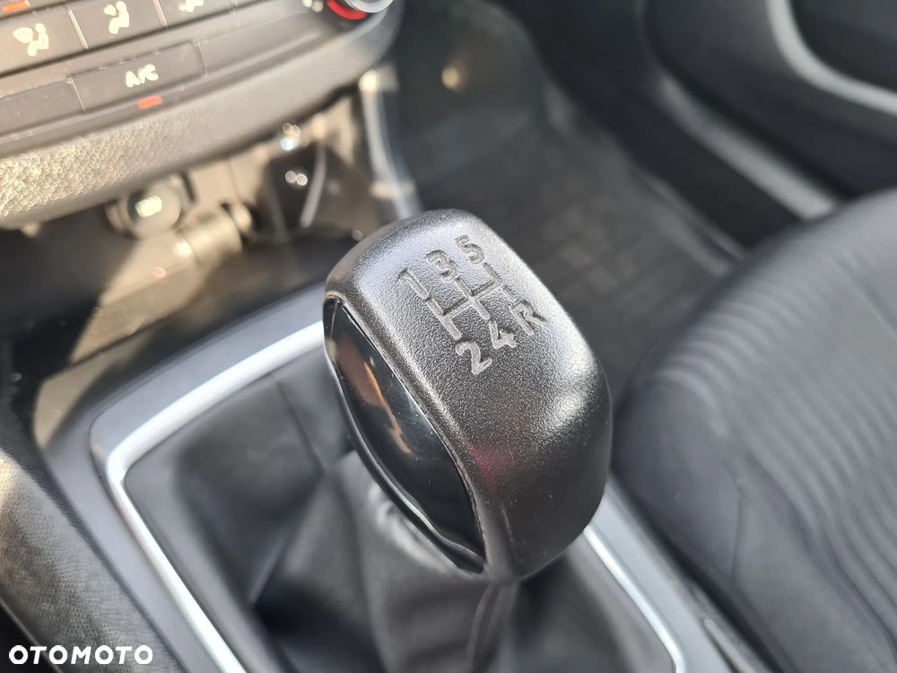 Peugeot 308 1.6 HDi Access - 25