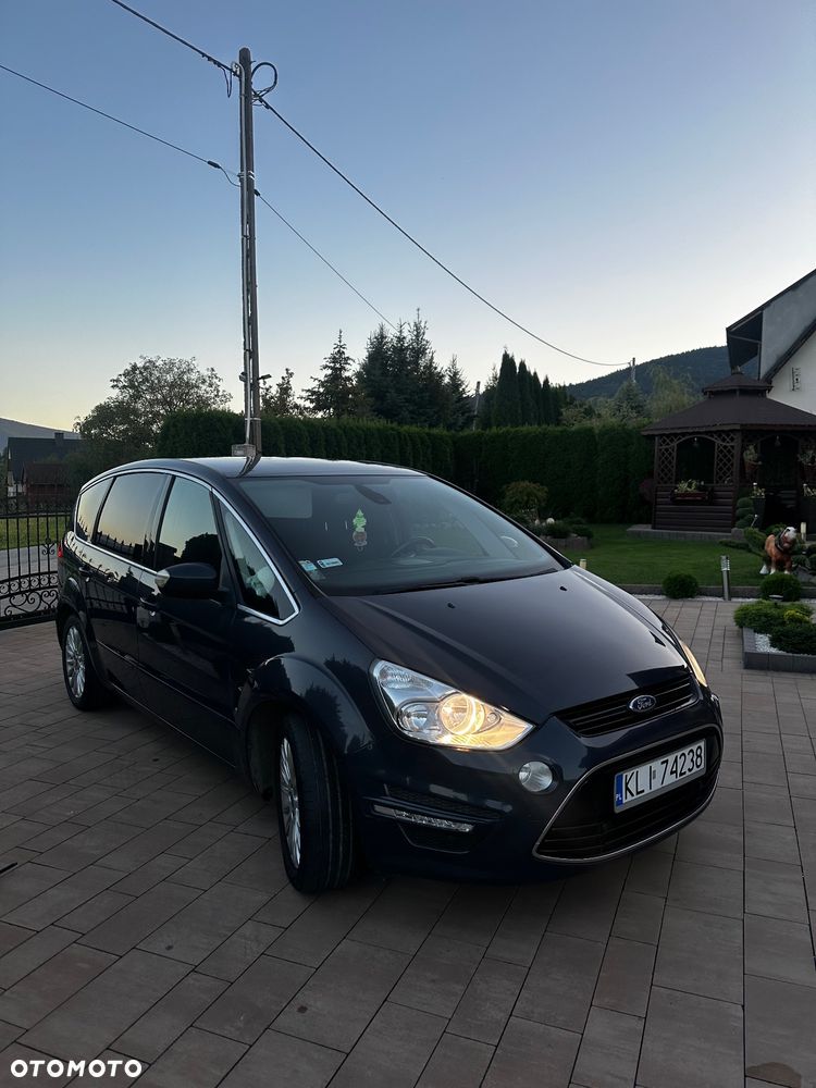 Ford S-Max - 10