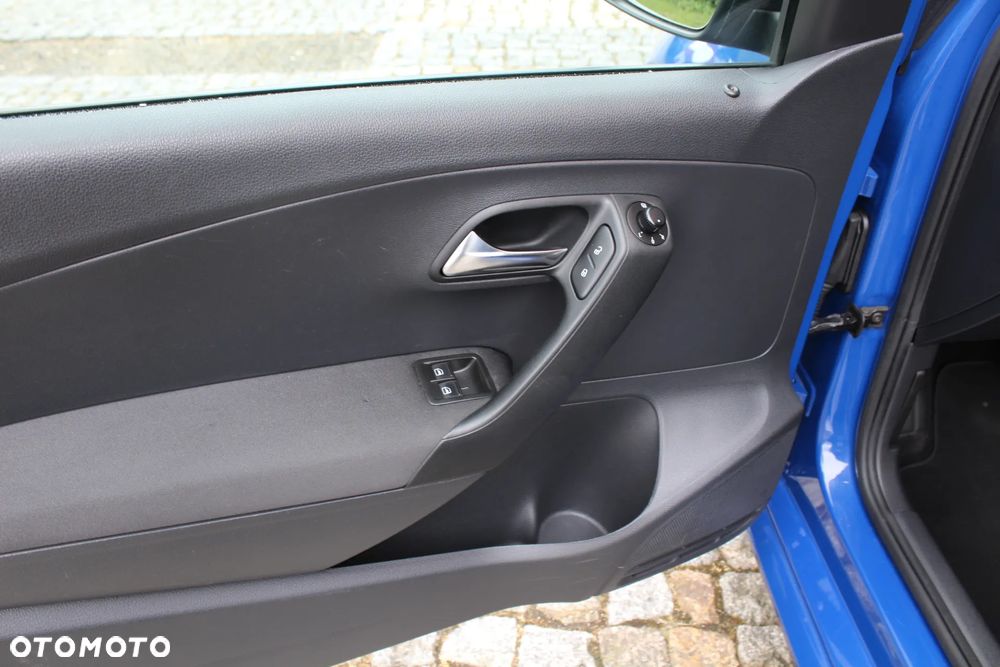 Volkswagen Polo 1.2 Style - 22