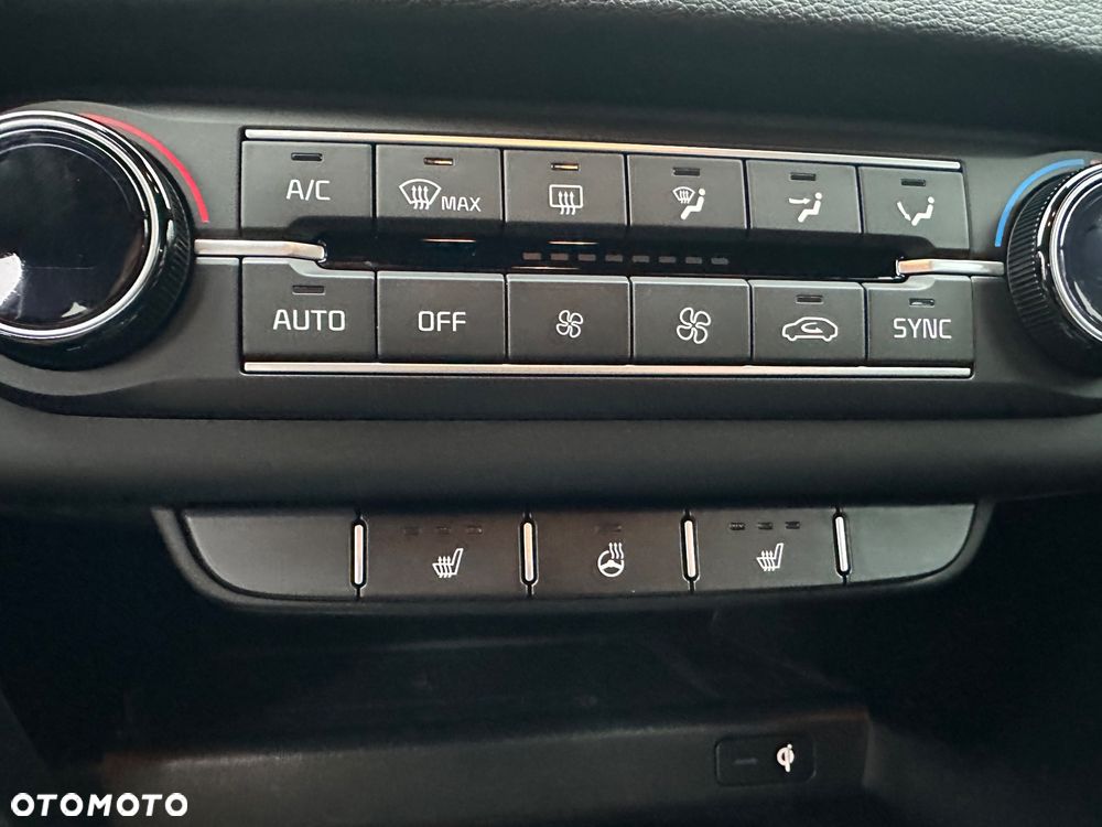 Kia ProCeed 1.5 T-GDI GT Line DCT - 16