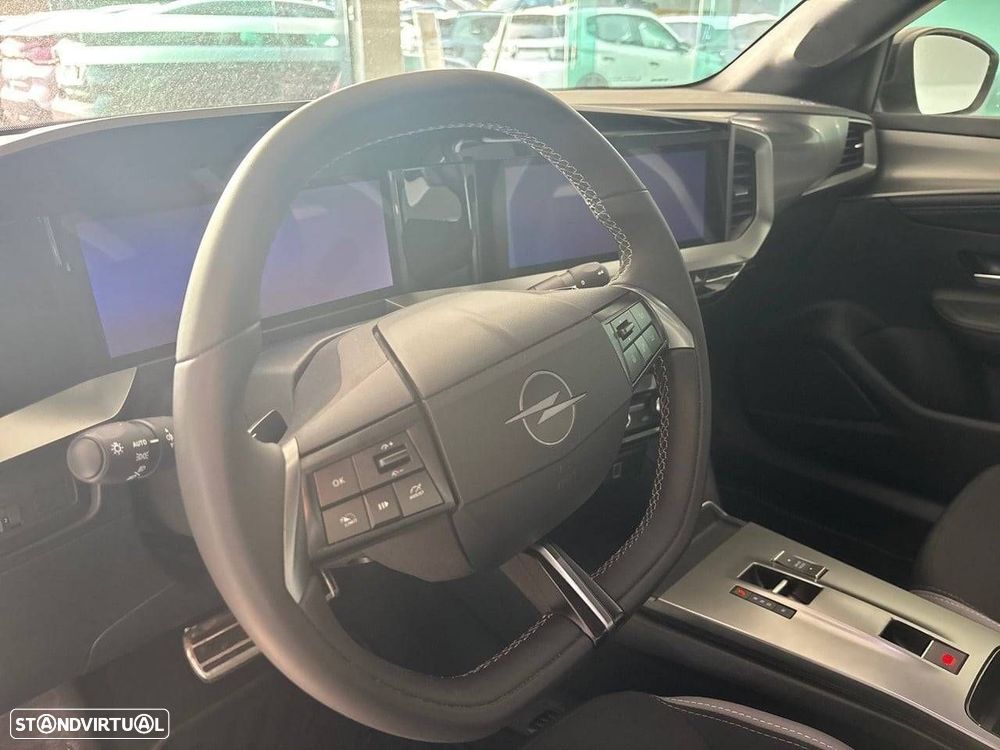 Opel Mokka 1.2 Hybrid GS eDCT - 12