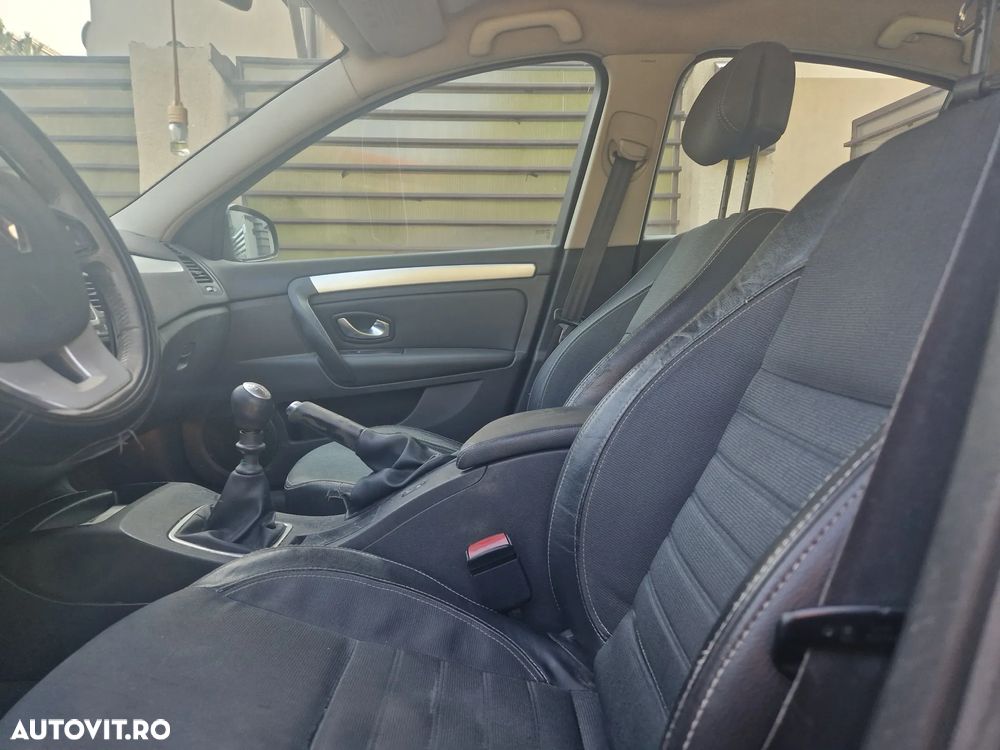 Renault Laguna 2.0dCi Initiale - 5