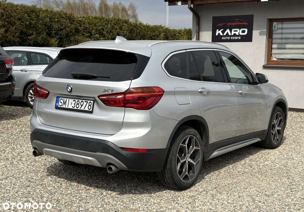 BMW X1 - 8