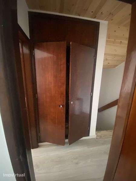 Alugo apartamento T2 / mobilado , em setubal - Grande imagem: 3/12