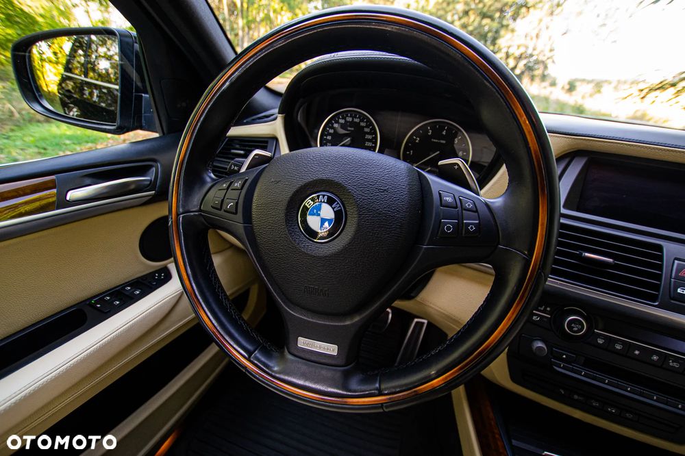 BMW X5 3.5i xDrive - 8
