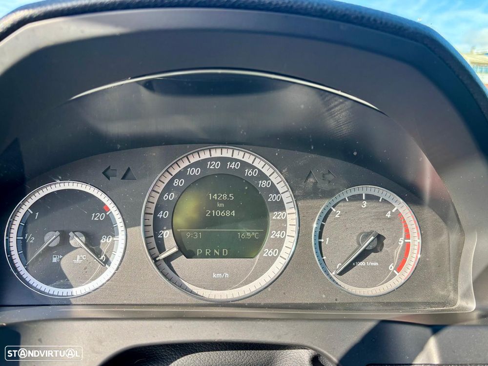 Mercedes-Benz C 220 CDI Avantgarde BlueEfficiency Aut. - 2