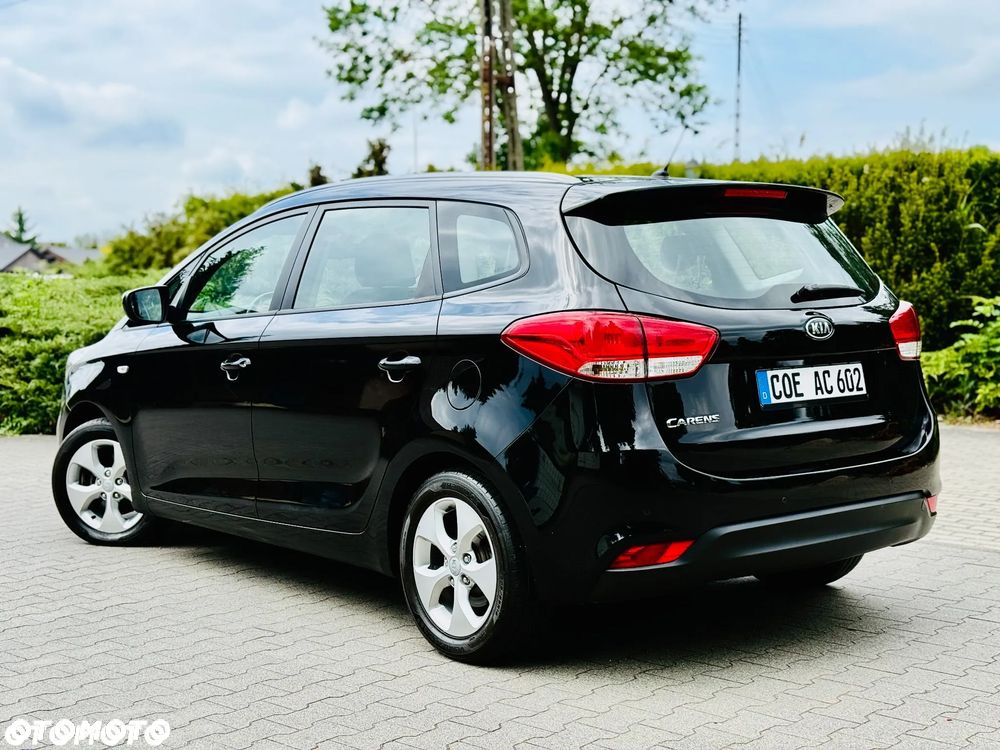 Kia Carens 1.6 GDI Dream Team Edition - 21