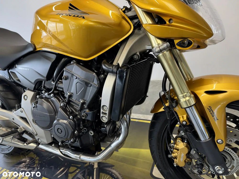 Honda CB - 9