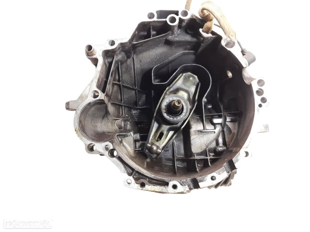 CAIXA DE VELOCIDADES AUDI A4 - 1