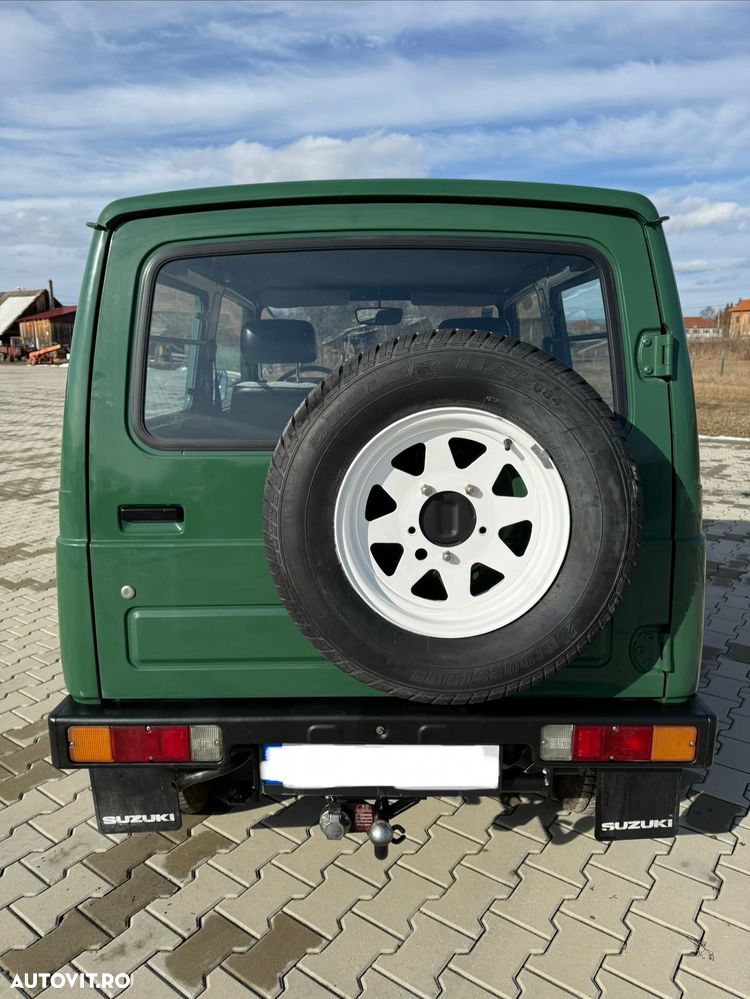 Suzuki Samurai - 3