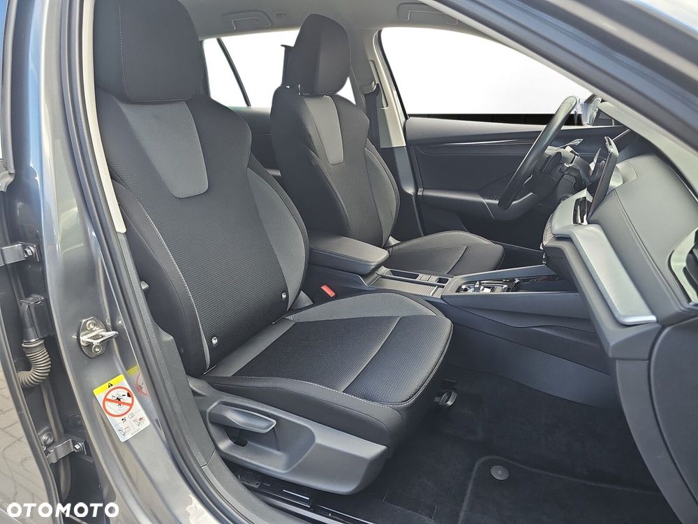 Skoda Octavia 2.0 TDI Ambition DSG - 14
