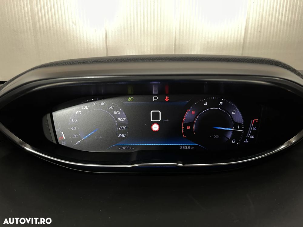 Peugeot 3008 1.5 BlueHDI 130 EAT8 Active Pack - 26