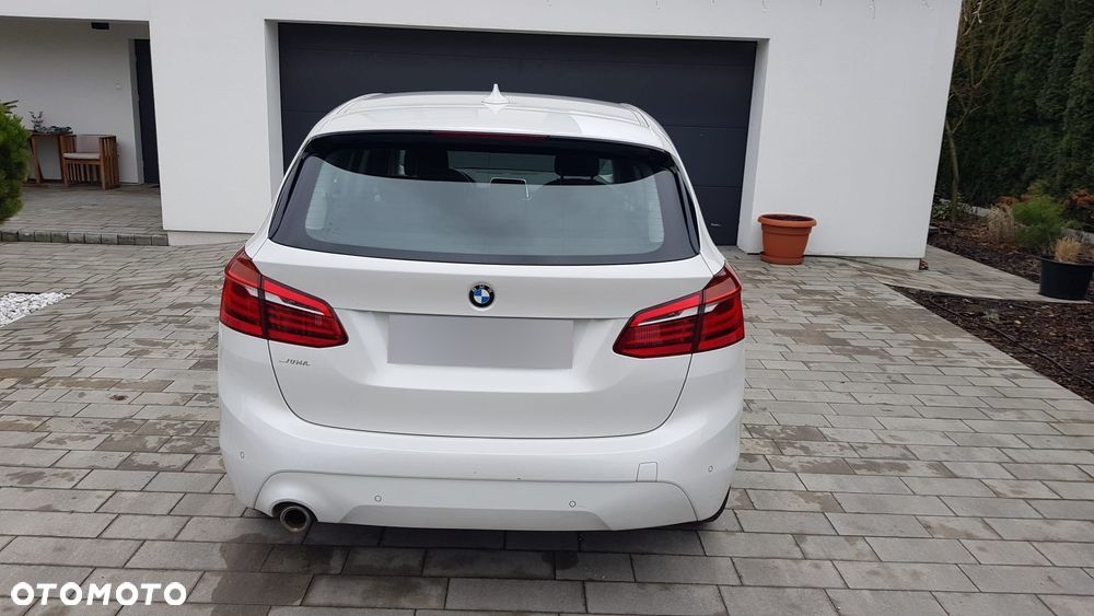 BMW Seria 2 216i - 6