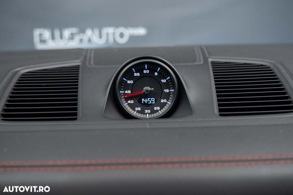 Porsche Cayenne Coupe - 18