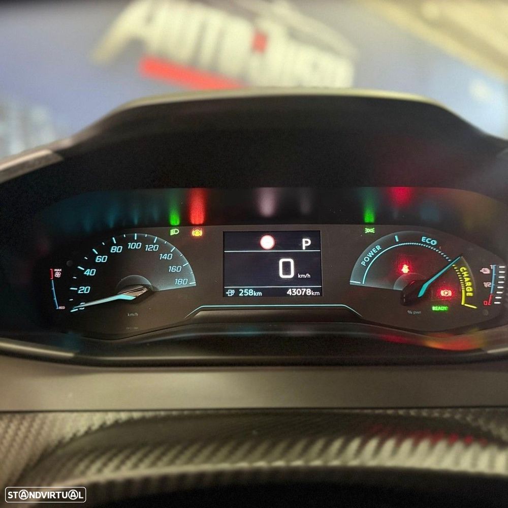 Peugeot e-2008 50 kWh Active - 14