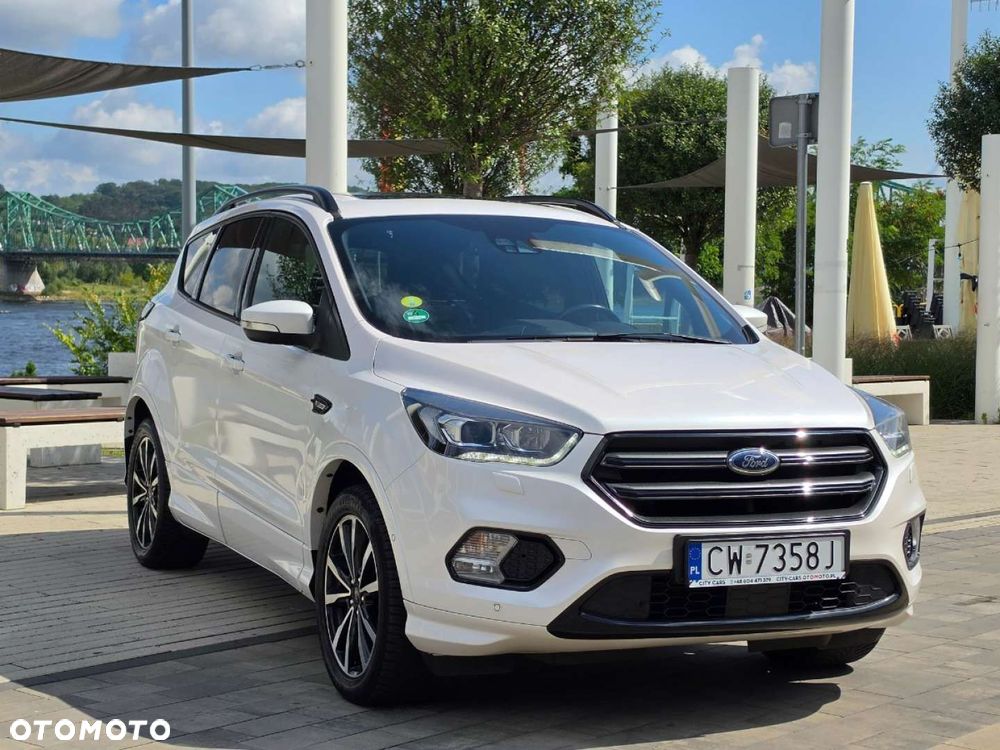 Ford Kuga - 16