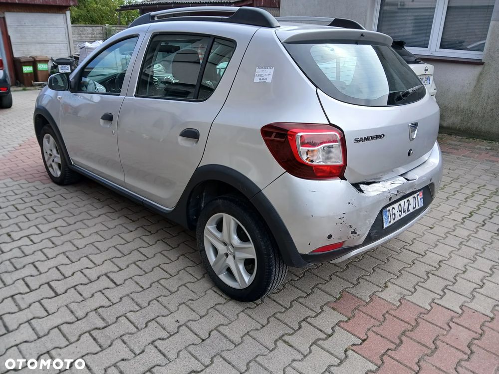Dacia Sandero Stepway dCi 90 Prestige - 4