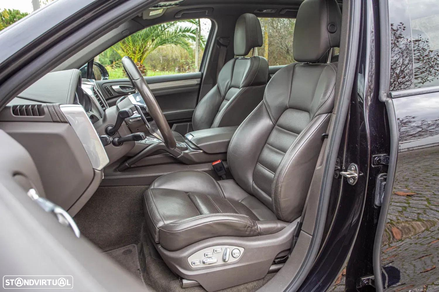 Porsche Cayenne S E-Hybrid Platinum Edition - 4
