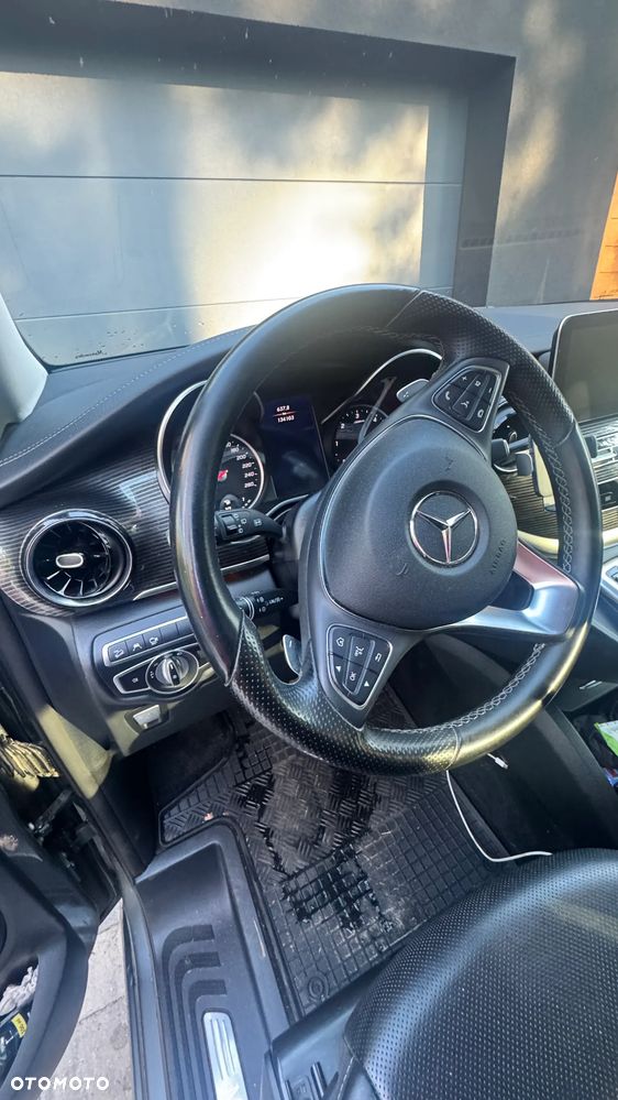 Mercedes-Benz Klasa V 250 d 4-Matic Avantgarde 9G-Tronic (d³ugi) - 4