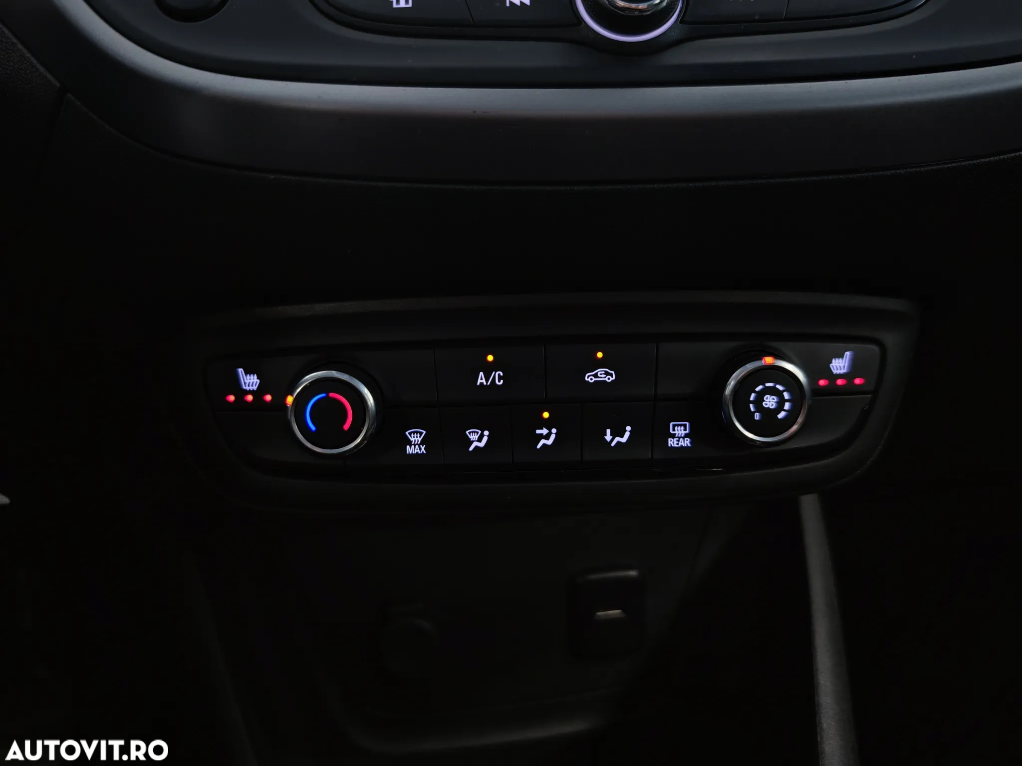 Opel Crossland X 1.2 Edition - 15