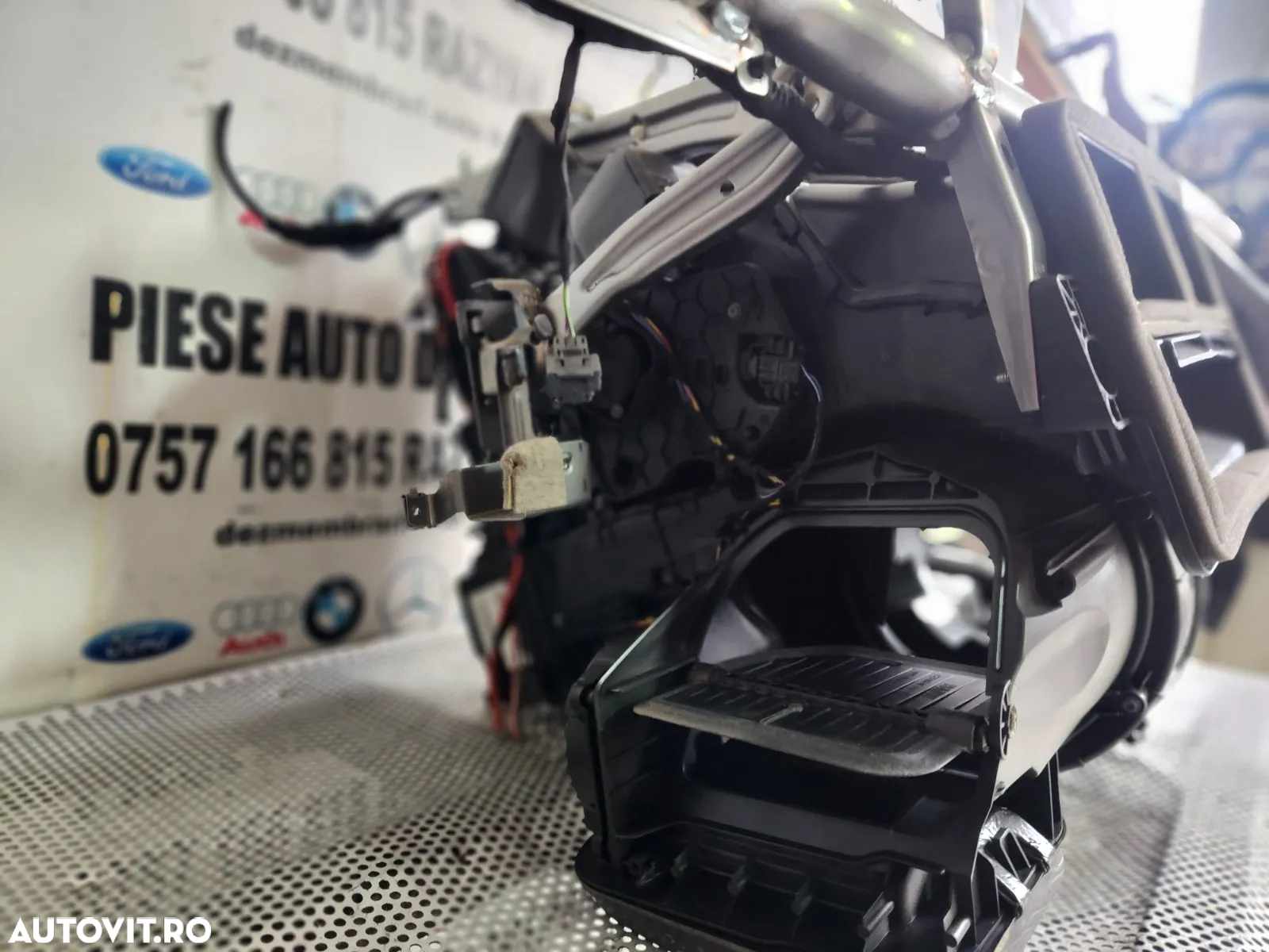 Tulumba Carcasa Aeroterma Armatura Traversa Bord Bmw F40 F41 Volan Stanga Dezmembrez Bmw F40 M Pake - 6