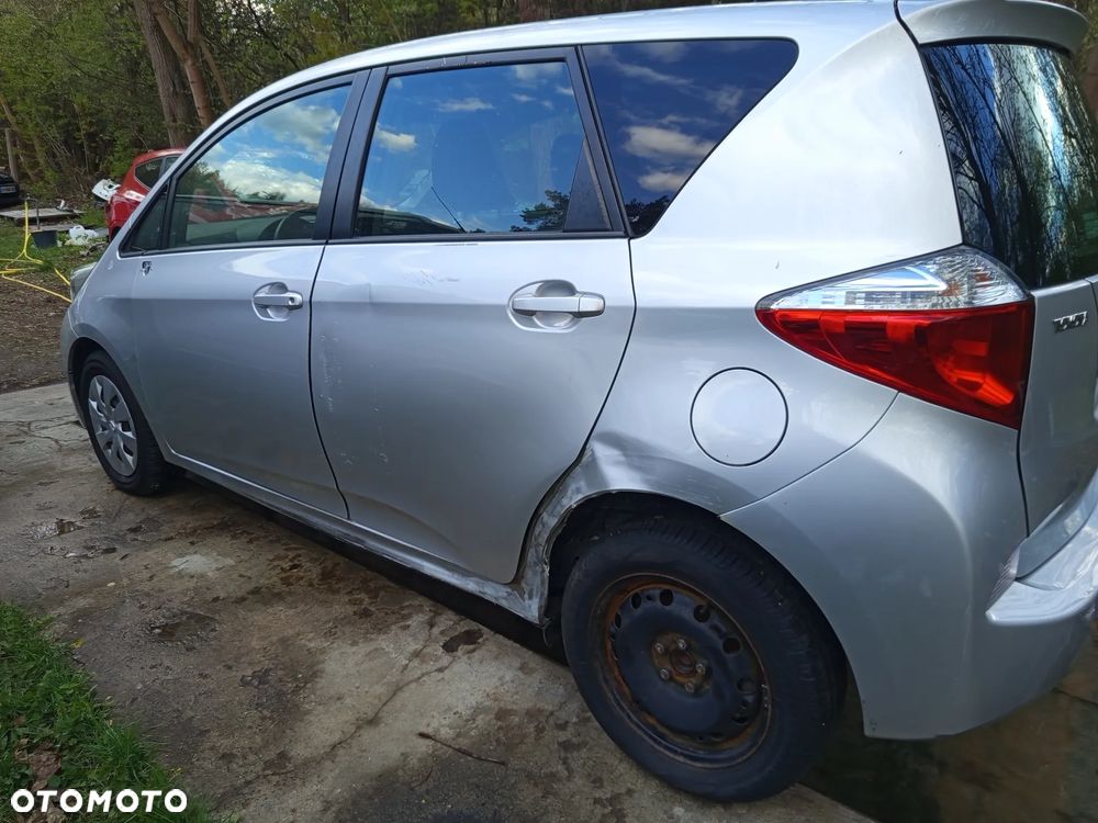 Toyota Verso S - 8