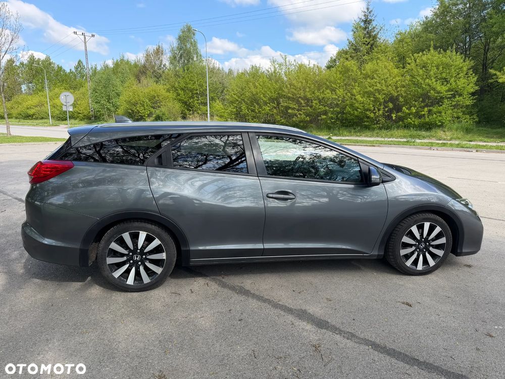 Honda Civic 1.6 i-DTEC Lifestyle (Honda Connect+) - 8